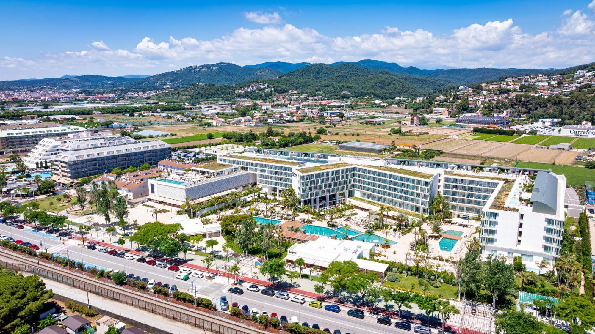 Atzavara Hotel & Spa Санта-Сусанна Экстерьер фото Aerial view of the hotel